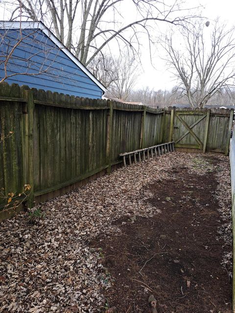 Tiny photo for 4925 Wymore Drive, Columbus, OH 43232 (MLS # 226000768)