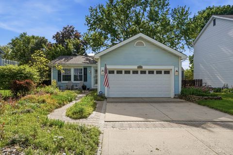Photo of 4761 Leybourne Drive, Hilliard, OH 43026 (MLS # 226014913)