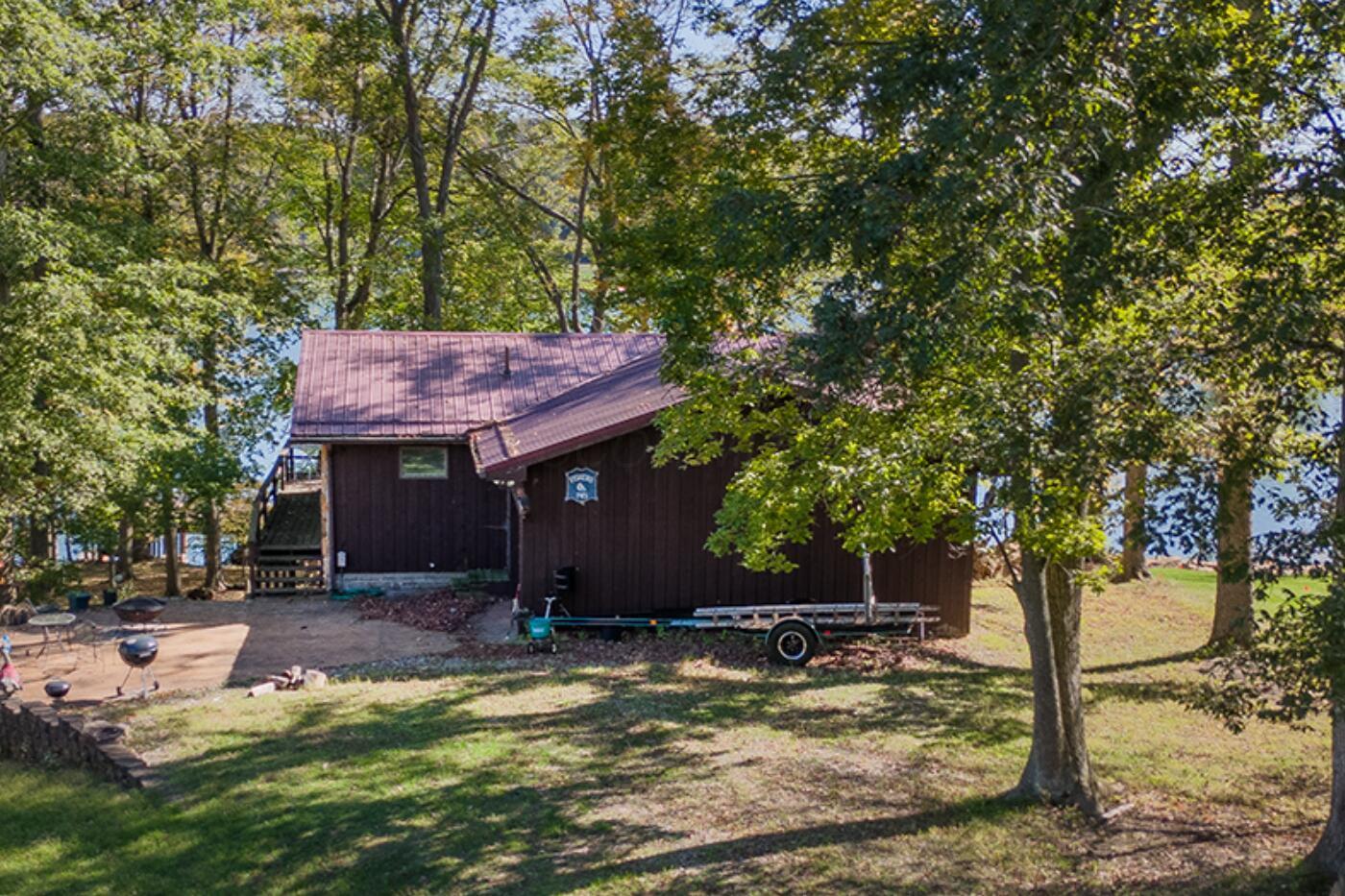 745 Valleywood Heights Drive