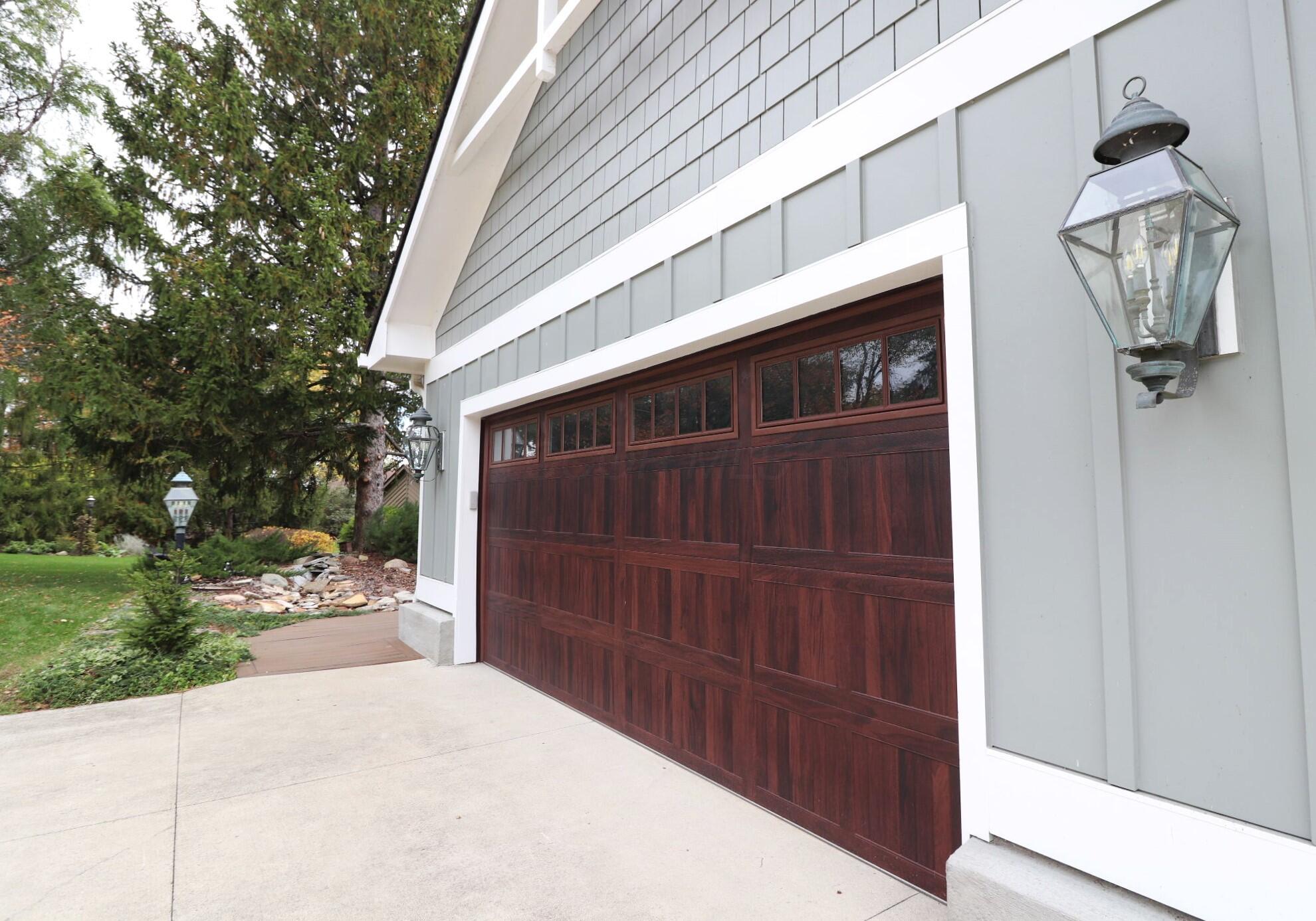 1125 Chickasaw Drive