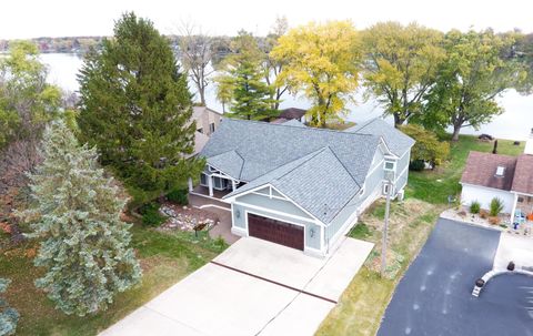 Photo of 1125 Chickasaw Drive, London, OH 43140 (MLS # 226003462)