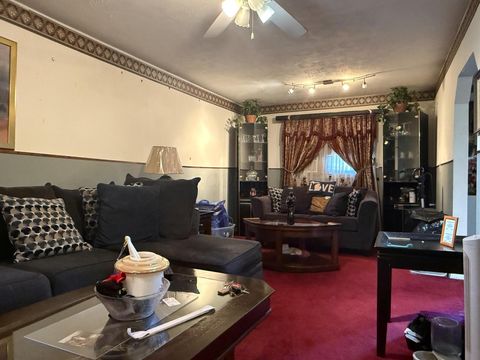 Tiny photo for 931 S Ohio Avenue, Columbus, OH 43206 (MLS # 225040243)