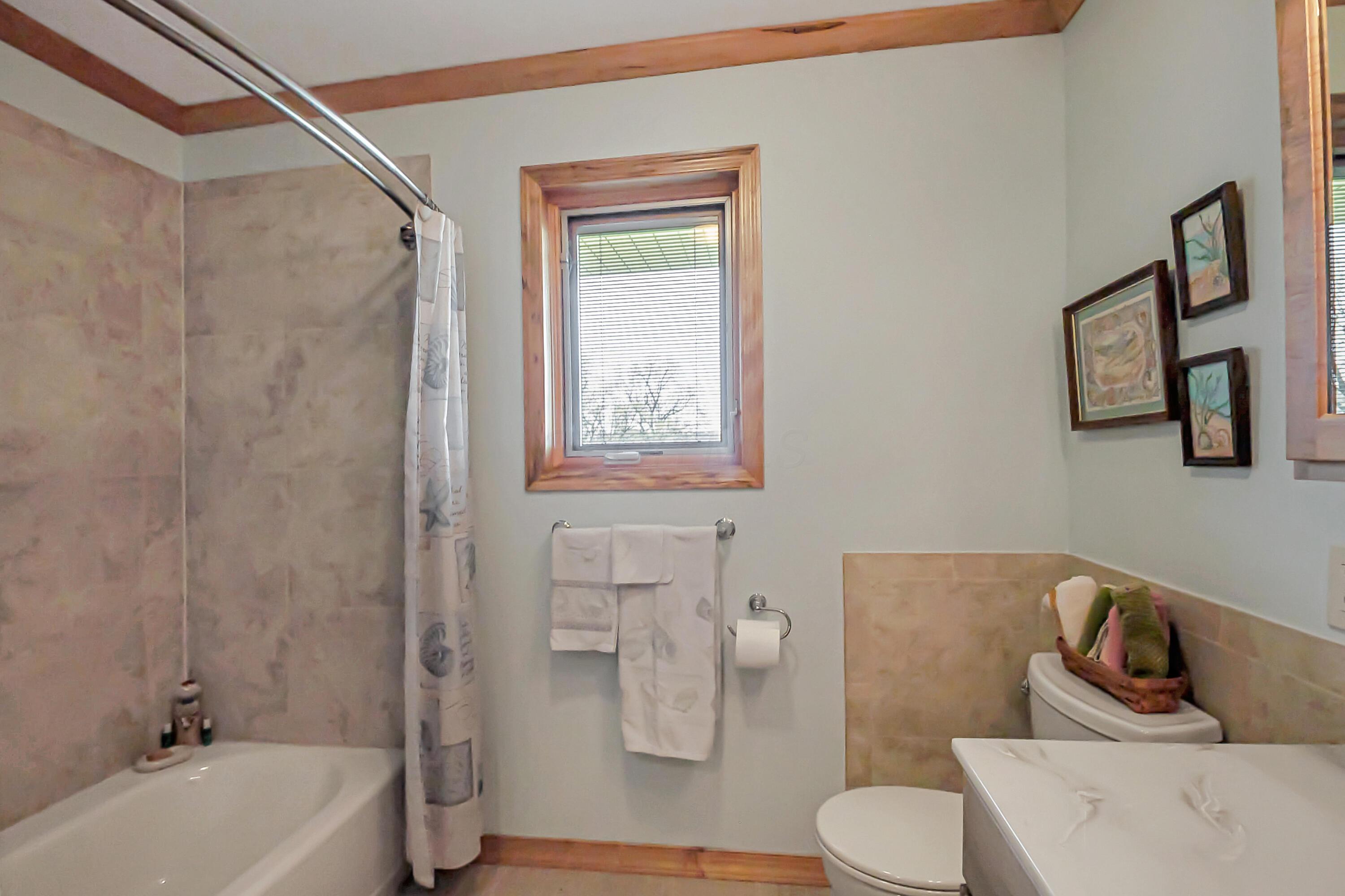 6845 Heritage Run Drive, Zanesville, Ohio image 33
