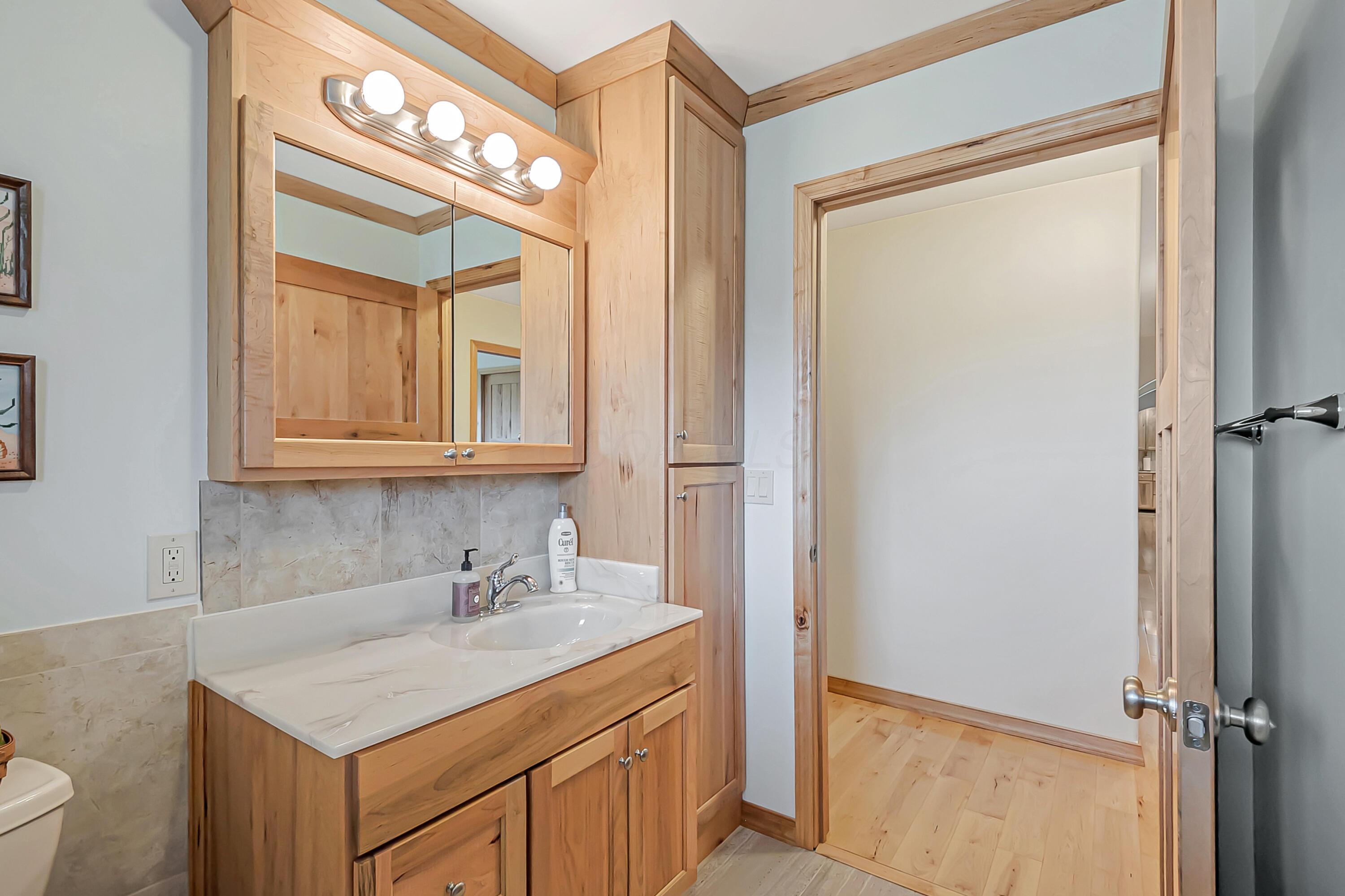 6845 Heritage Run Drive, Zanesville, Ohio image 34