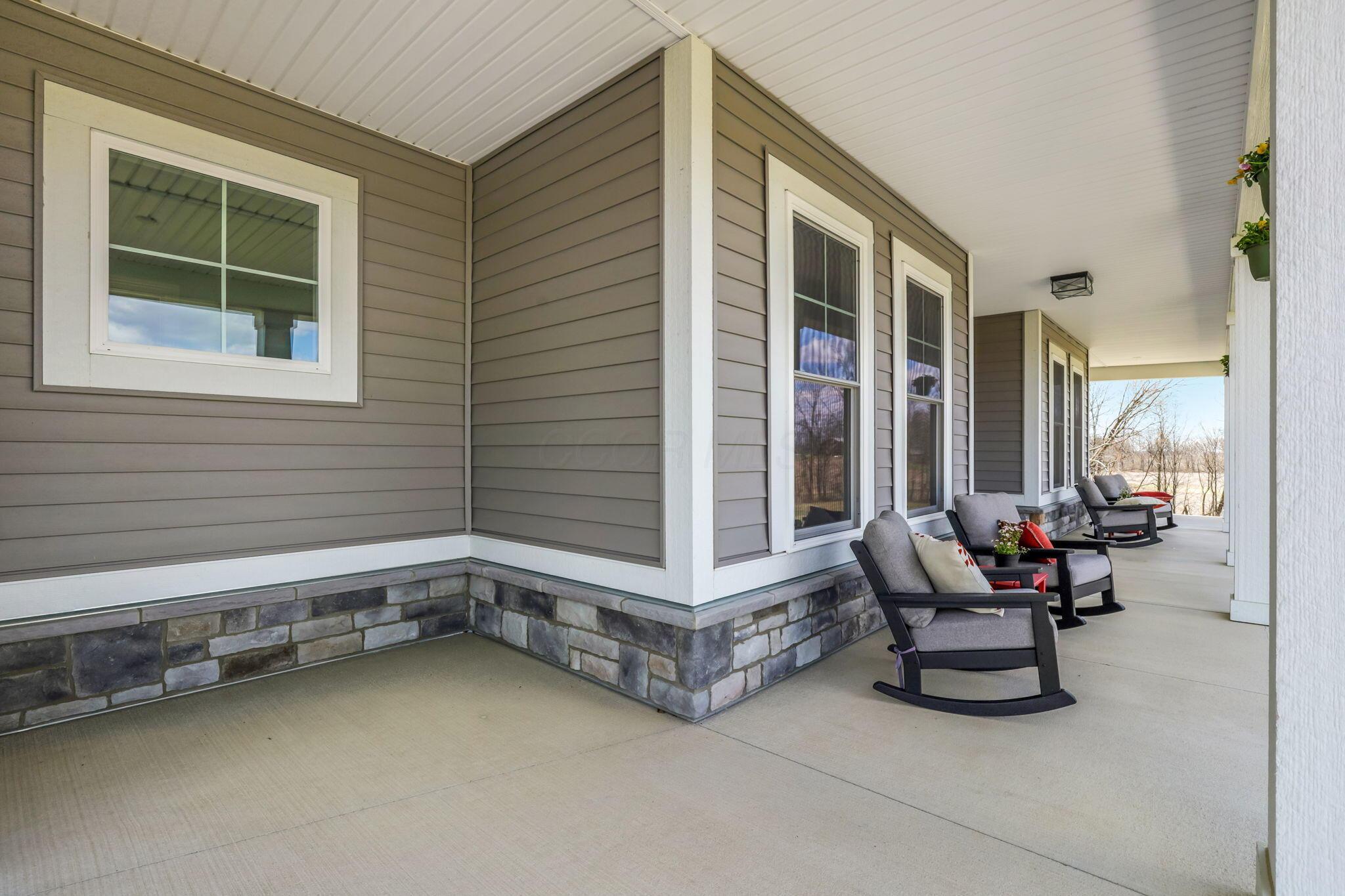 1108 Rich Hill Road, Centerburg, Ohio image 4