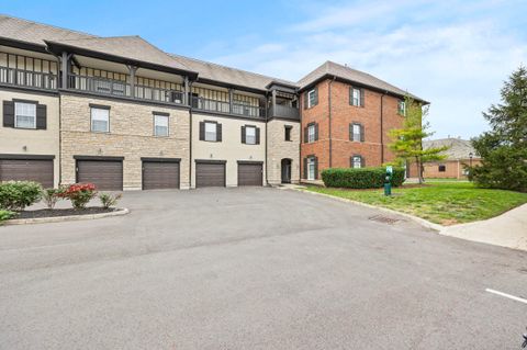 Photo of 6254 Inishmore Lane, Dublin, OH 43017 (MLS # 225040508)