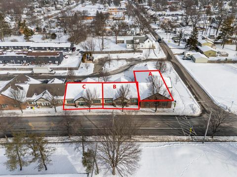 Photo of 132 London Road, Delaware, OH 43015 (MLS # 226004402)