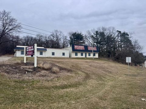 Photo of 8028 Newark Road, Mount Vernon, OH 43050 (MLS # 226005978)