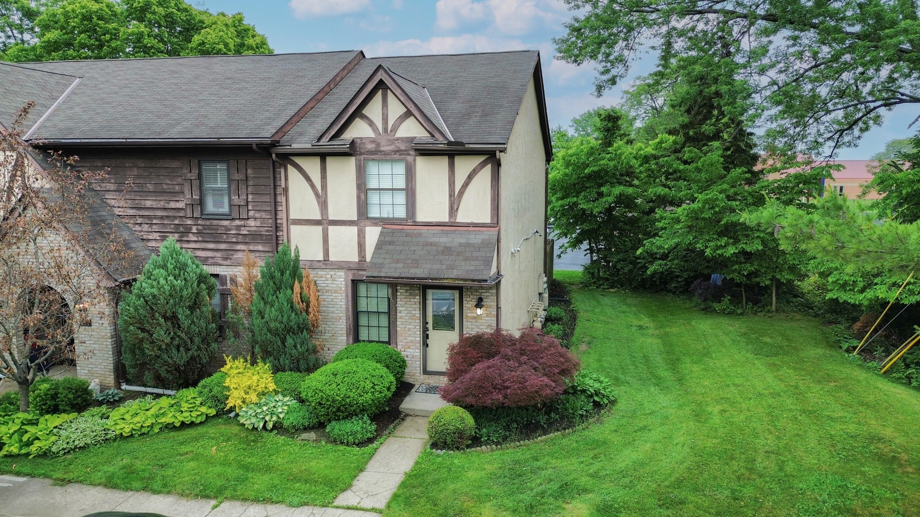 5392 Ponderosa Drive, Columbus, Ohio image 1