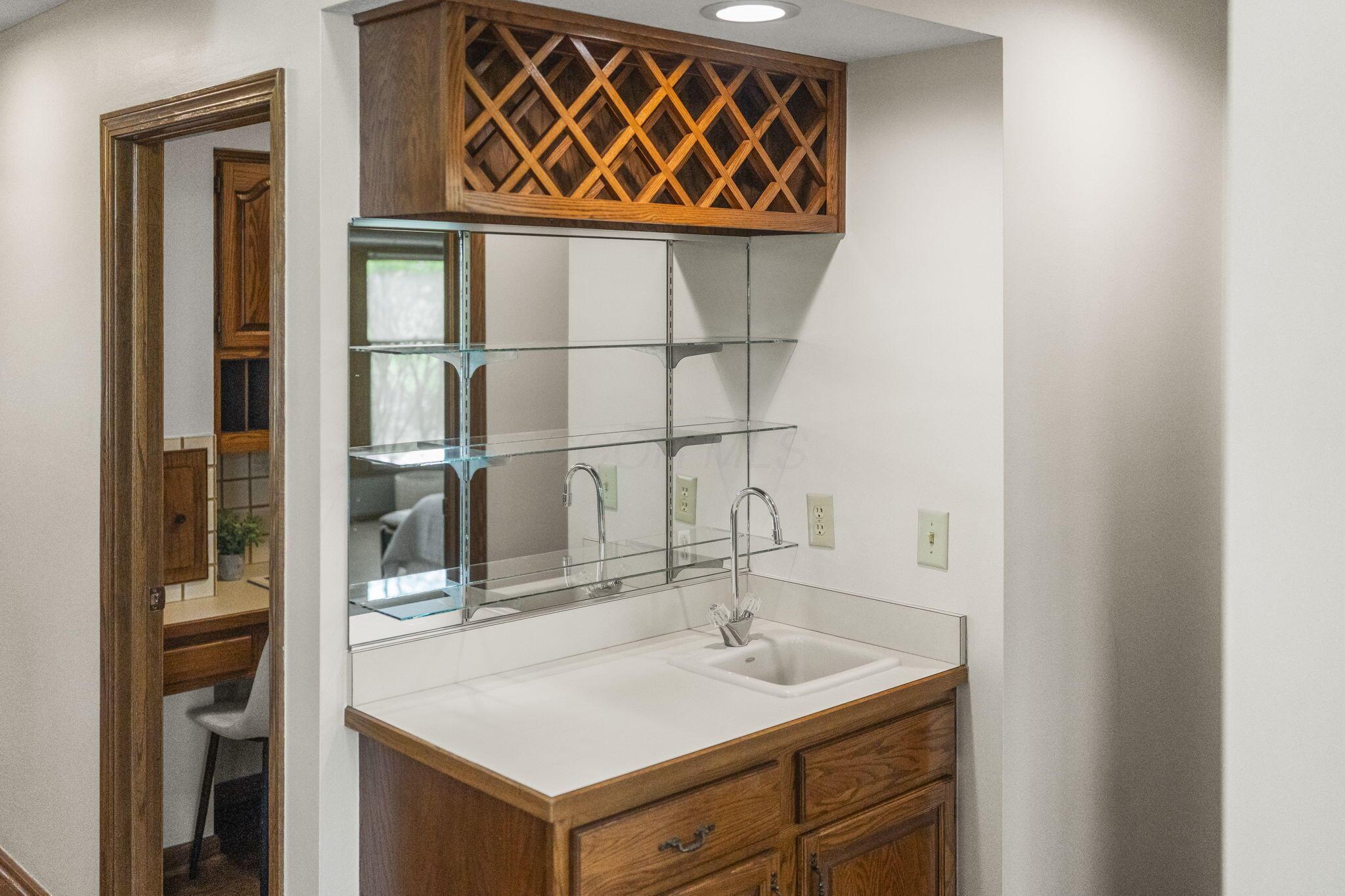 5740 Desmond Court, Dublin, Ohio image 35