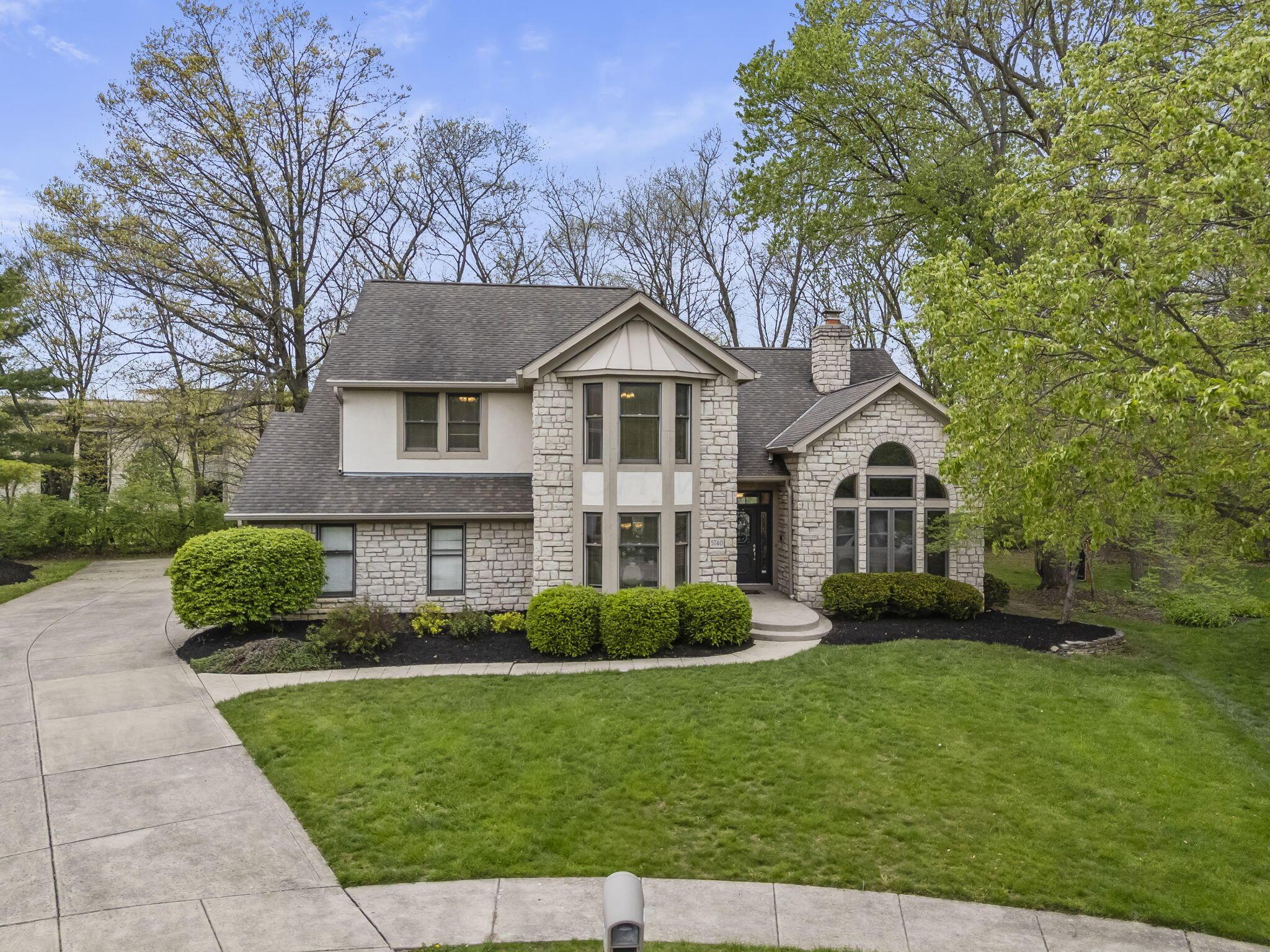 5740 Desmond Court, Dublin, Ohio image 3