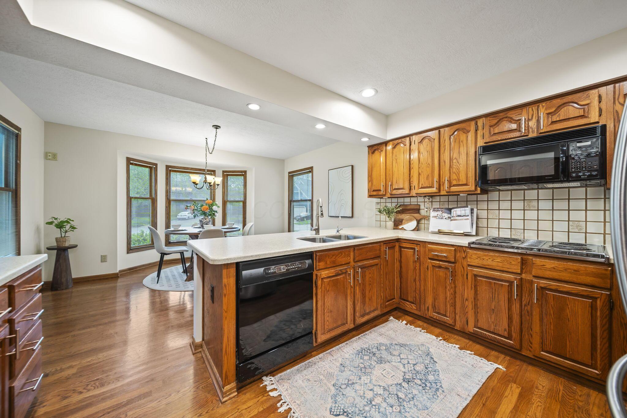 5740 Desmond Court, Dublin, Ohio image 40