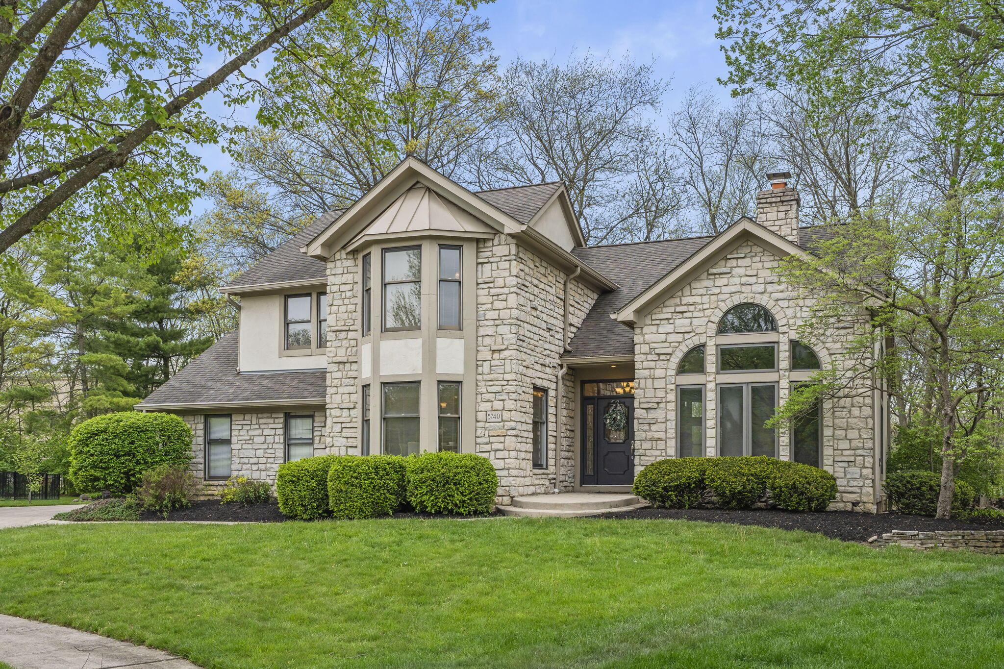 5740 Desmond Court, Dublin, Ohio image 1