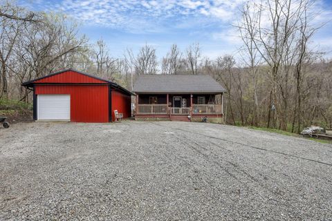 Photo of 1335 Mingo Road, Chillicothe, OH 45601 (MLS # 226002513)