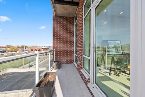Tiny photo for 1145 N High Street 307 #307, Columbus, OH 43201 (MLS # 225039657)
