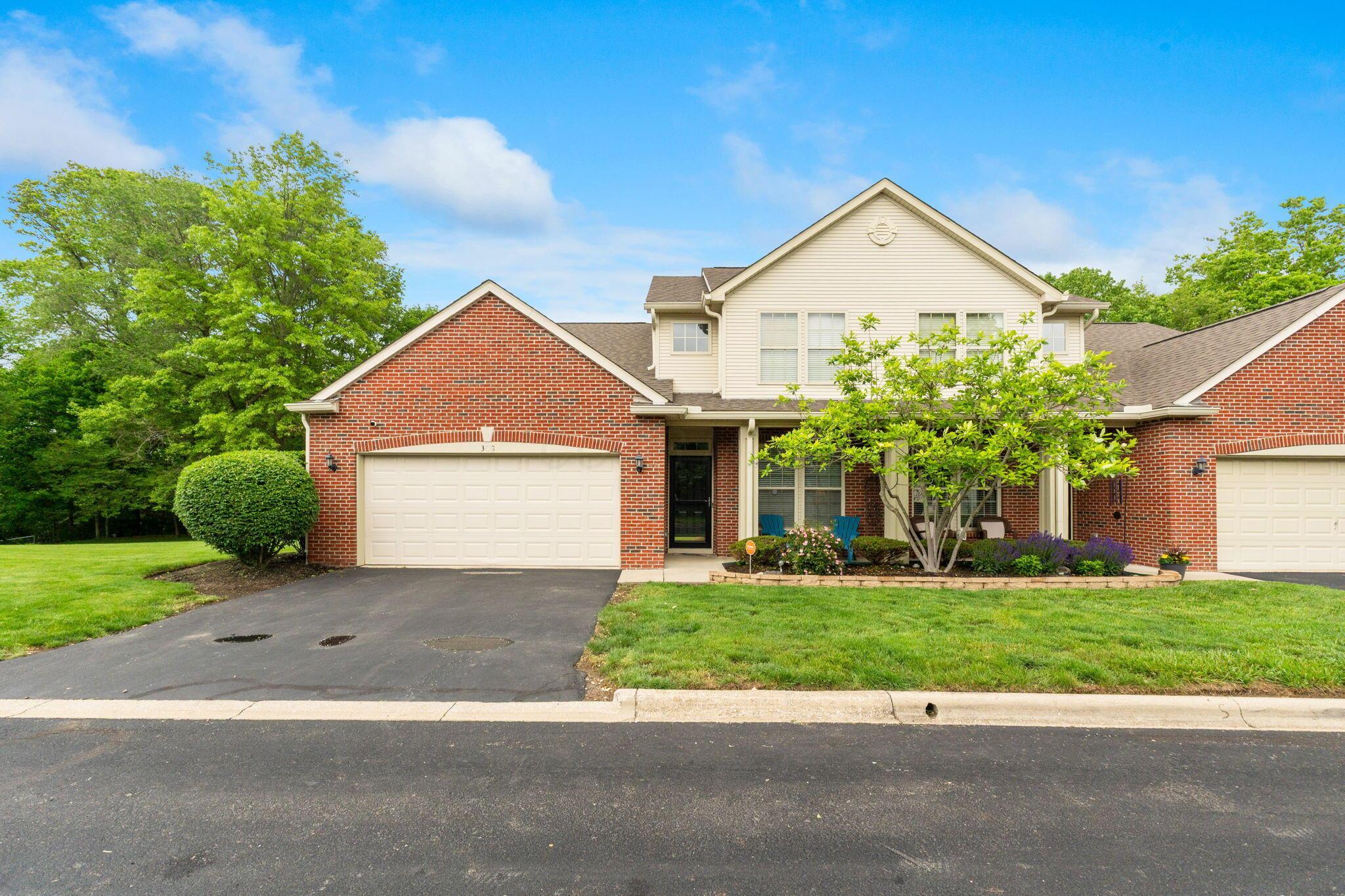 308 Postage Circle, Pickerington, Ohio image 2