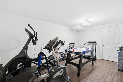 Tiny photo for 339 Aylesbury Drive S, Westerville, OH 43082 (MLS # 225044971)