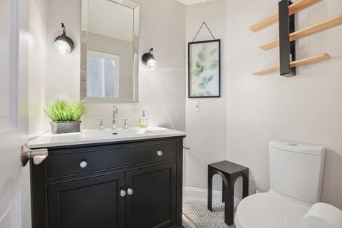 Tiny photo for 339 Aylesbury Drive S, Westerville, OH 43082 (MLS # 225044971)