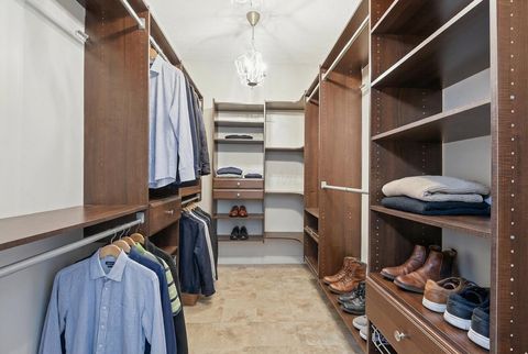 Tiny photo for 339 Aylesbury Drive S, Westerville, OH 43082 (MLS # 225044971)