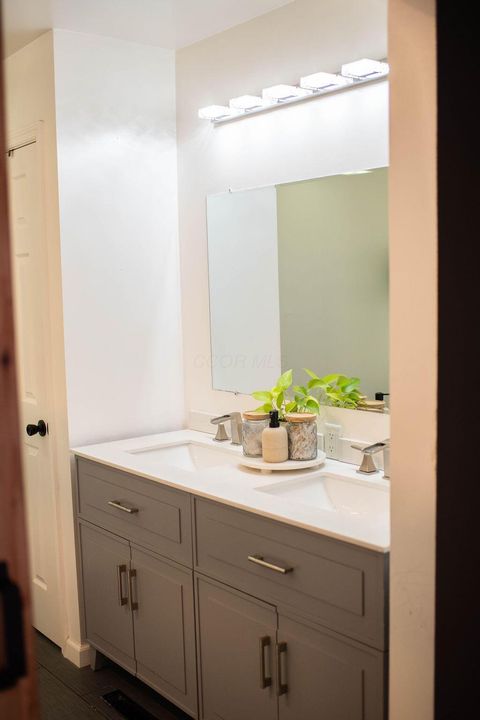 Tiny photo for 2370 Scenic Drive NE, Lancaster, OH 43130 (MLS # 226006009)