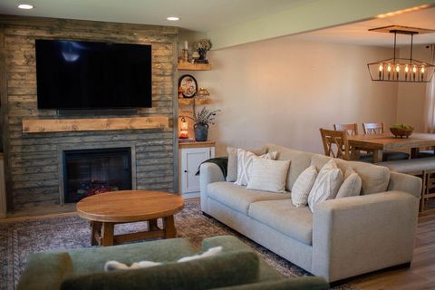 Tiny photo for 2370 Scenic Drive NE, Lancaster, OH 43130 (MLS # 226006009)