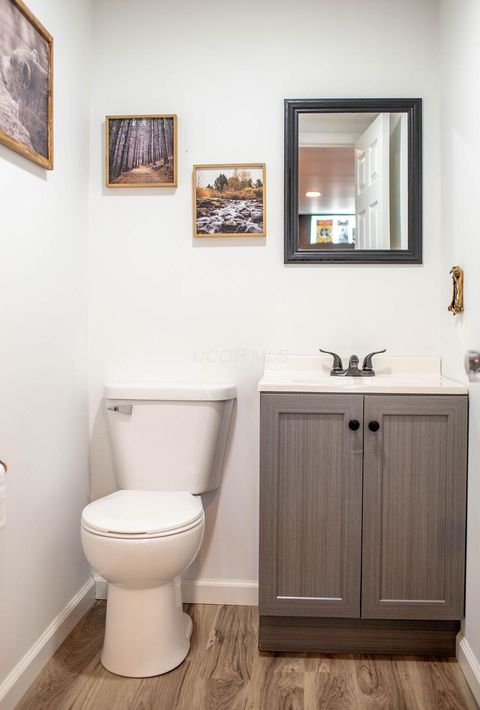 Tiny photo for 2370 Scenic Drive NE, Lancaster, OH 43130 (MLS # 226006009)