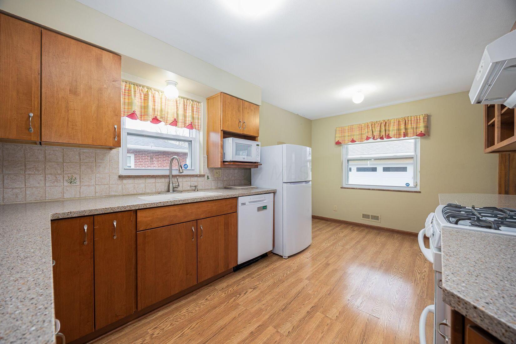 1517 Westminster Drive, Columbus, Ohio image 7