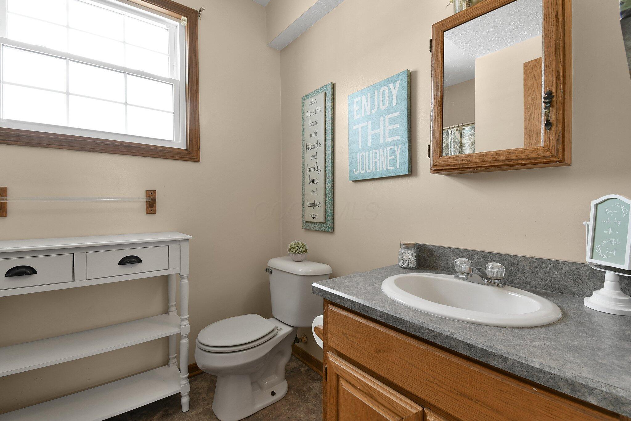 659 Woodcrest Drive, Mansfield, Ohio image 22