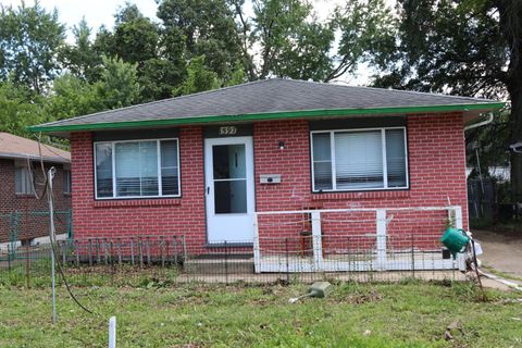 Photo of 1597 Elmore Avenue, Columbus, OH 43224 (MLS # 226021741)