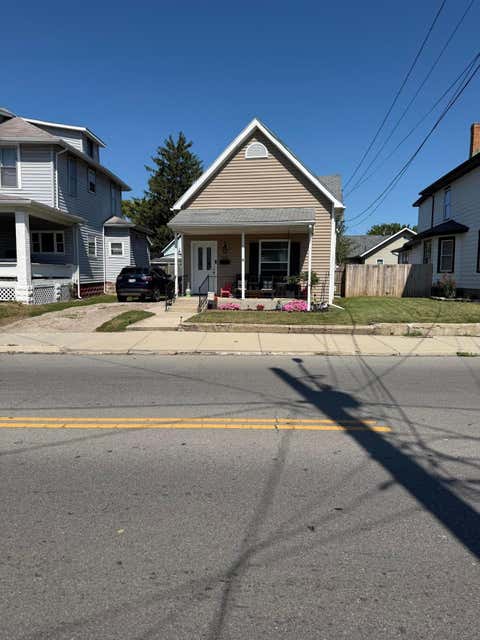 Photo of 728 Columbus Avenue, Washington Court House, OH 43160 (MLS # 226029397)