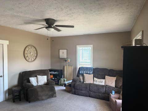 Tiny photo for 728 Columbus Avenue, Washington Court House, OH 43160 (MLS # 226029397)