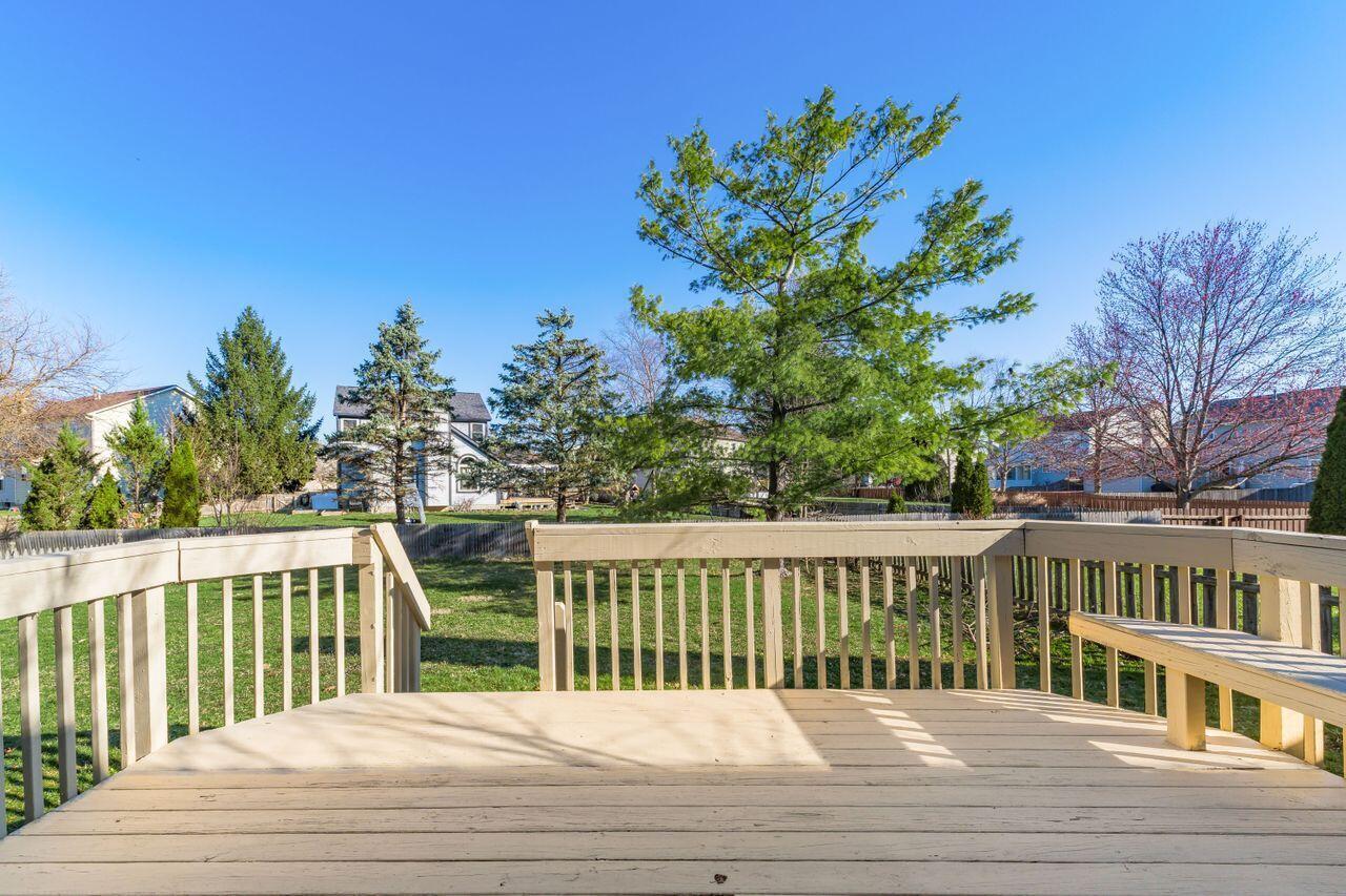 546 Tall Oaks Drive, Columbus, Ohio image 6