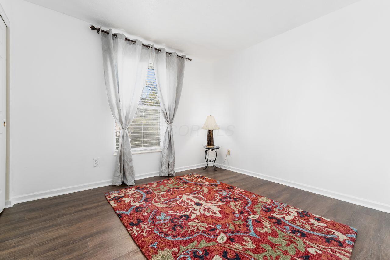 546 Tall Oaks Drive, Columbus, Ohio image 24