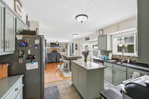 Tiny photo for 97 Elmwood Street, Pickerington, OH 43147 (MLS # 226000691)