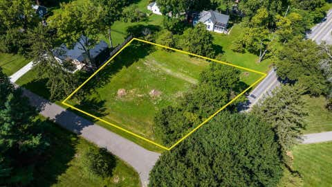 Photo of 1014 Newark Granville Road, Granville, OH 43023 (MLS # 226029573)