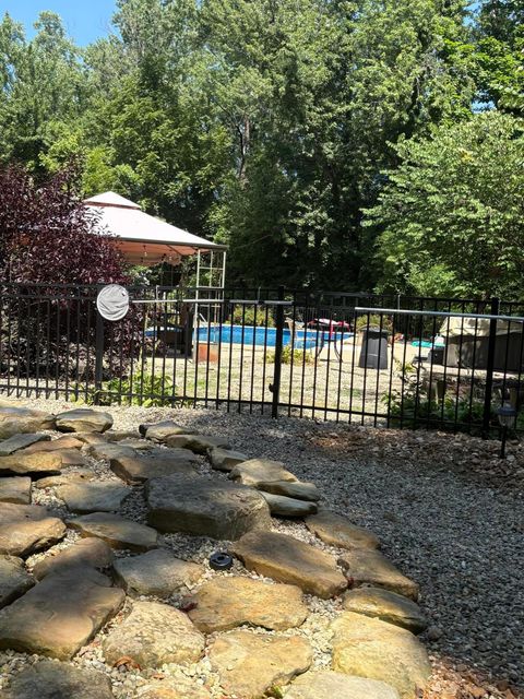 Tiny photo for 194 S Bowman Road, Chillicothe, OH 45601 (MLS # 226006943)