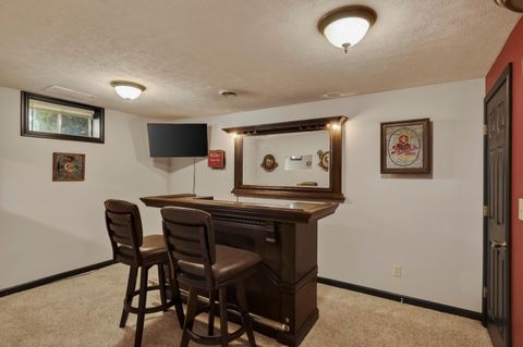 Tiny photo for 194 S Bowman Road, Chillicothe, OH 45601 (MLS # 226006943)