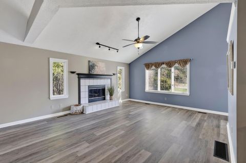 Tiny photo for 194 S Bowman Road, Chillicothe, OH 45601 (MLS # 226006943)