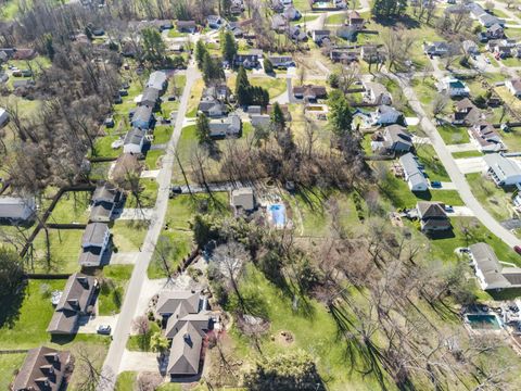 Tiny photo for 194 S Bowman Road, Chillicothe, OH 45601 (MLS # 226006943)