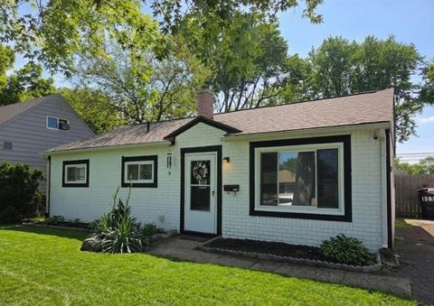 Homes For Sale - 1303 Elderwood Avenue<br/> Franklin County, Columbus, OH 43227