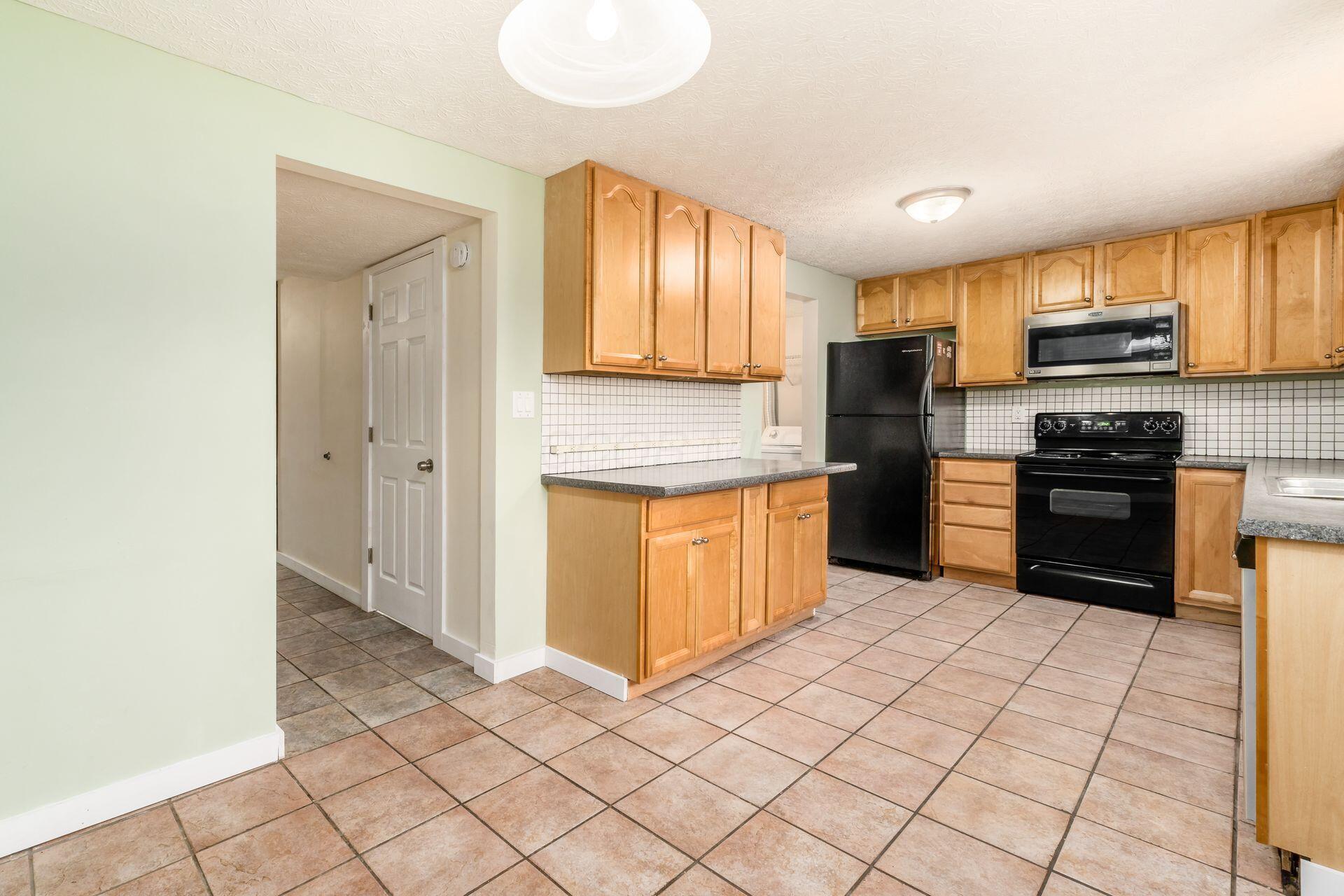 7504 Stonetrail Way, Reynoldsburg, Ohio image 6