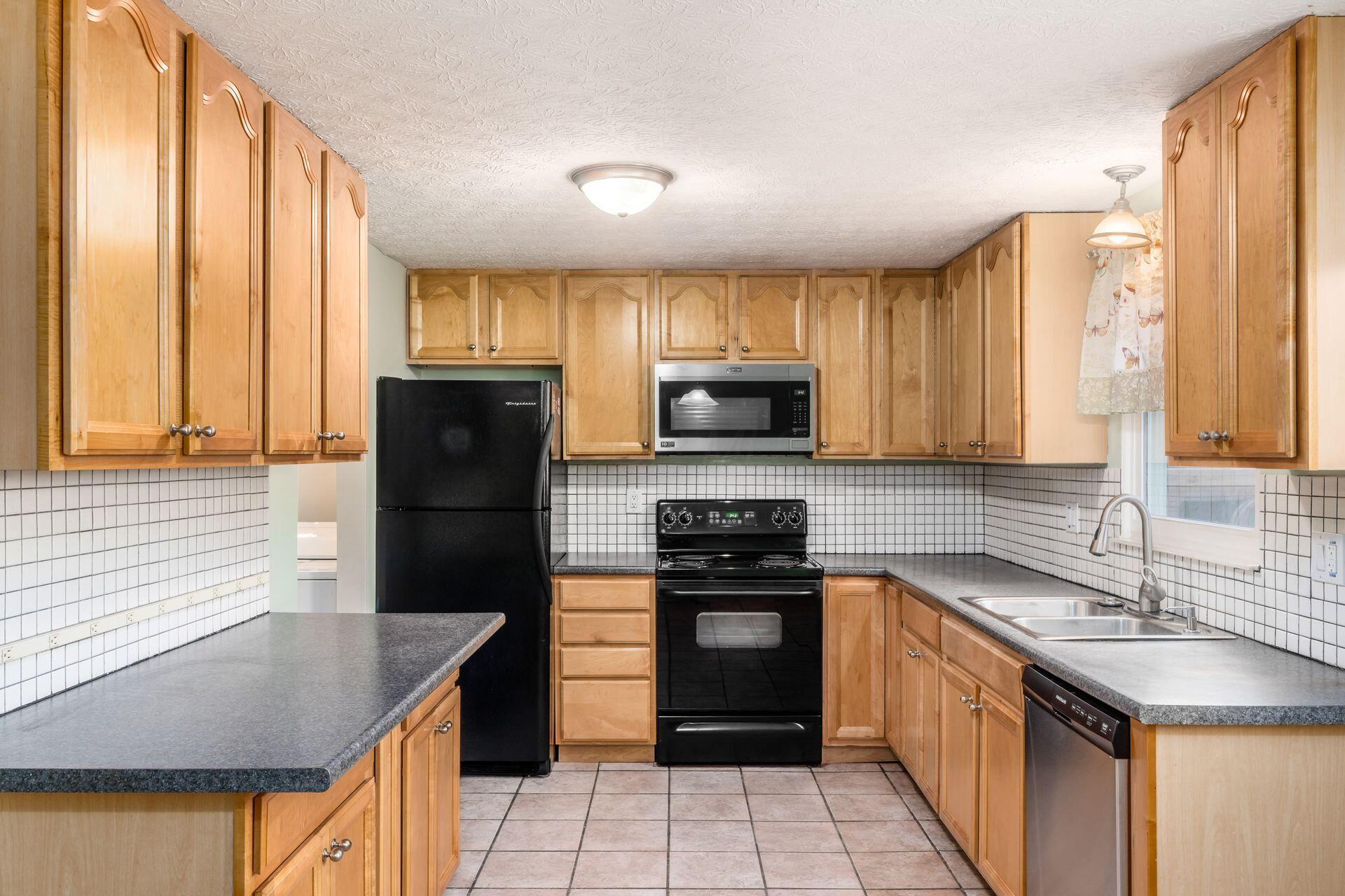 7504 Stonetrail Way, Reynoldsburg, Ohio image 7