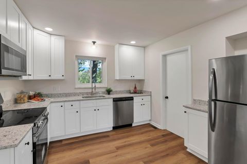 Tiny photo for 1324 Idlewild Drive, Columbus, OH 43232 (MLS # 225037620)