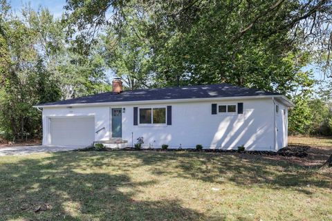 Tiny photo for 1324 Idlewild Drive, Columbus, OH 43232 (MLS # 225037620)