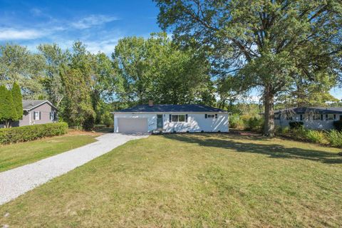 Tiny photo for 1324 Idlewild Drive, Columbus, OH 43232 (MLS # 225037620)