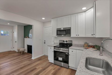 Tiny photo for 1324 Idlewild Drive, Columbus, OH 43232 (MLS # 225037620)