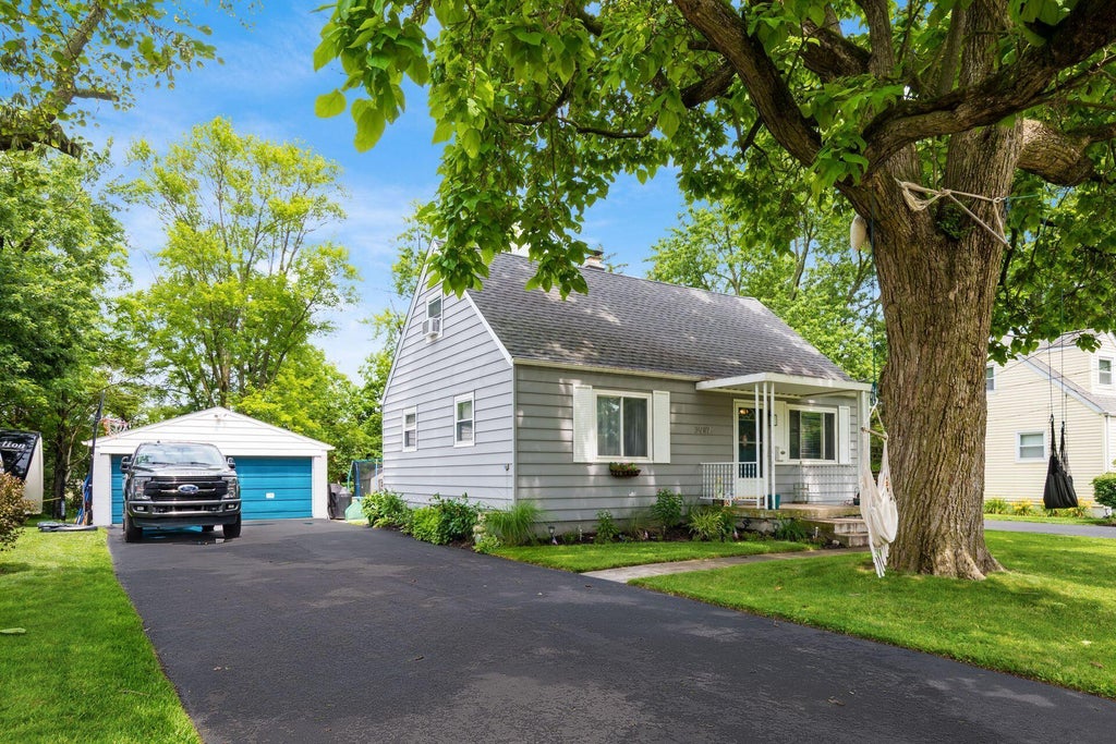 Photo of 3997 Linda Road, Hilliard, OH 43026 (MLS # 226022695)
