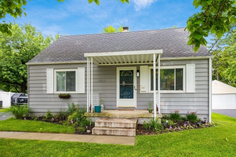 Photo of 3997 Linda Road, Hilliard, OH 43026 (MLS # 226022695)