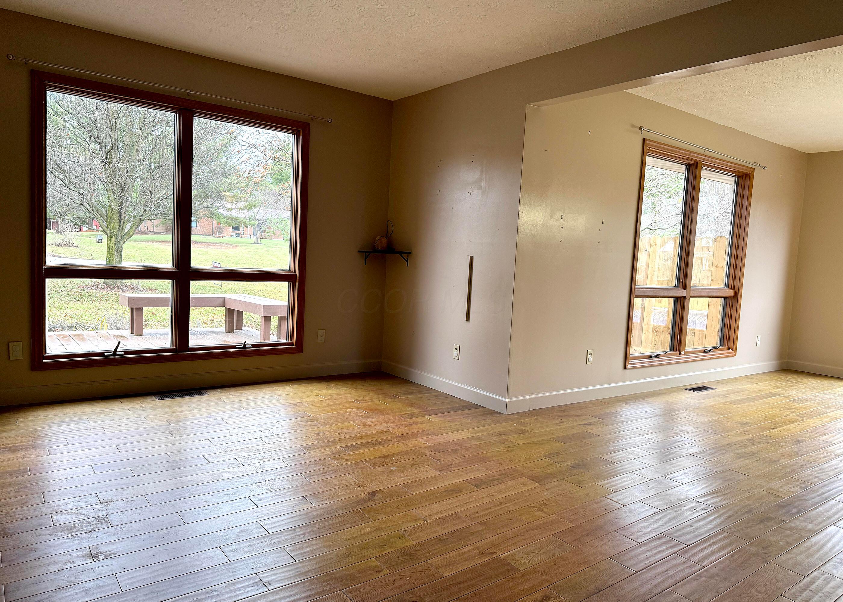 3630 Singing Wind Way, Urbana, Ohio image 14