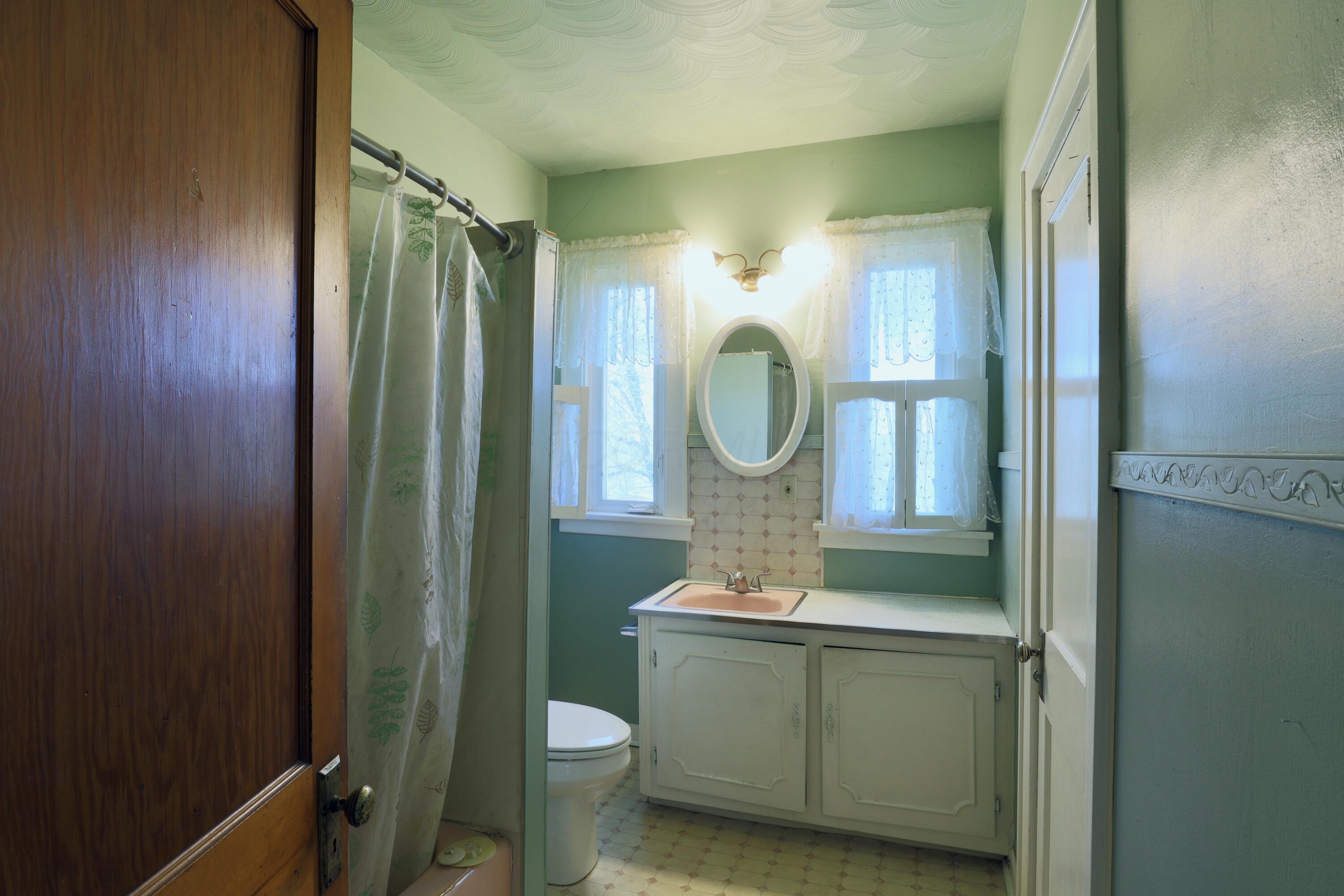 100 Wilson Avenue, Lancaster, Ohio image 10